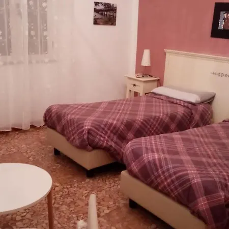 Bed & Breakfast Sa Rosa E Su Trapperi Oschiri