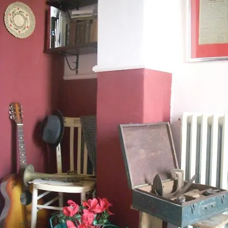 Bed & Breakfast Sa Rosa E Su Trapperi Oschiri