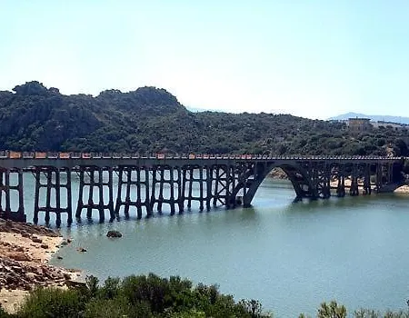 לינה וארוחת בוקר Sa Rosa E Su Trapperi